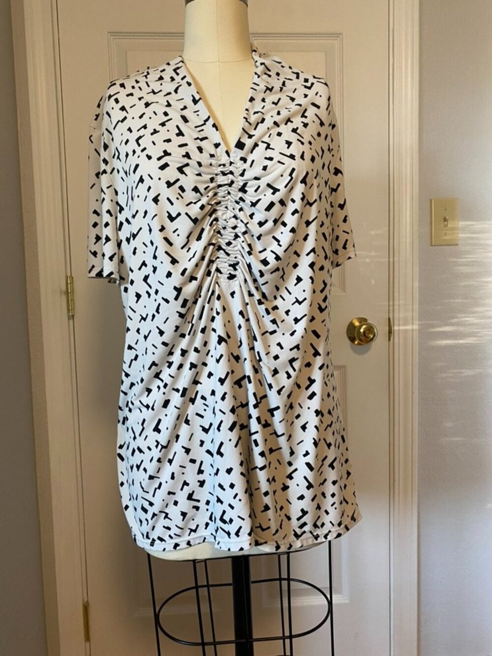 Alfani Women’s Short-sleeve Tunic/Top, size 2X